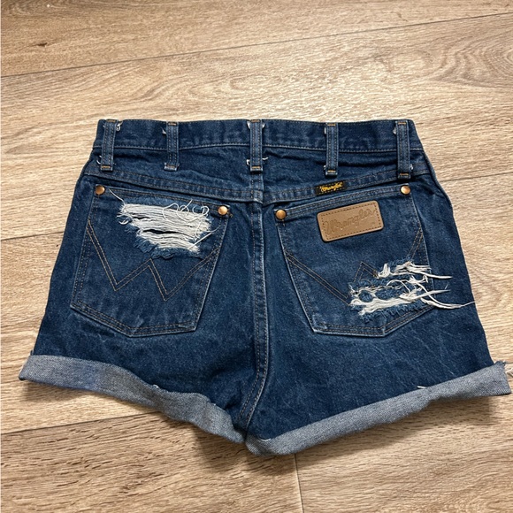 Wrangler shorts - Picture 1 of 2